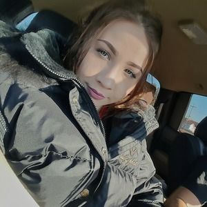 Meet your Posher, Kiley